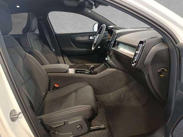 Gebraucht Volvo EC40 220 kW (300 PS) 2025 SUV