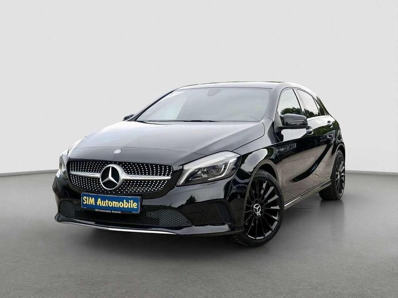 Nachtschwarz Gebraucht 2015 Mercedes A220 Limousine | 15.450 € (Fairer Preis) - Bild 1/4