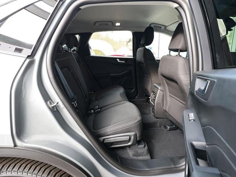 Neu Ford Kuga Titanium 179 PS (131 kW) 2026 Silber SUV