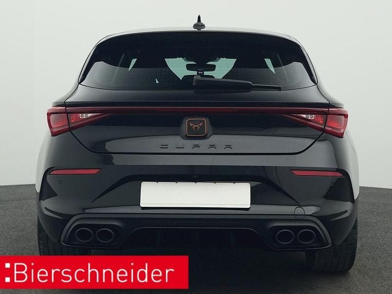 Usado Cupra Leon VZ 300 CV (220 kW) 2024 Negro Berlina