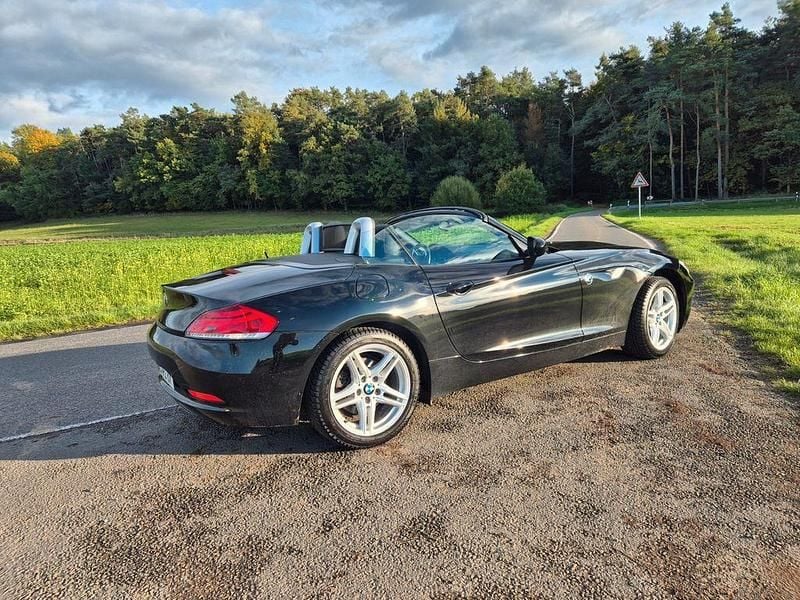 Gebraucht BMW Z4 204 PS (150 kW) 2011 Schwarz Cabrio