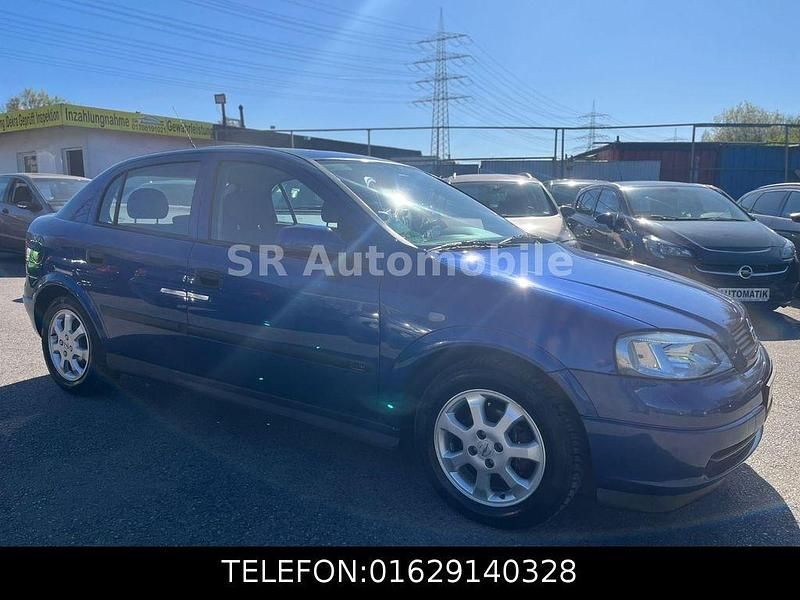 Gebraucht Opel Astra 101 PS (74 kW) 2001 Blau Limousine