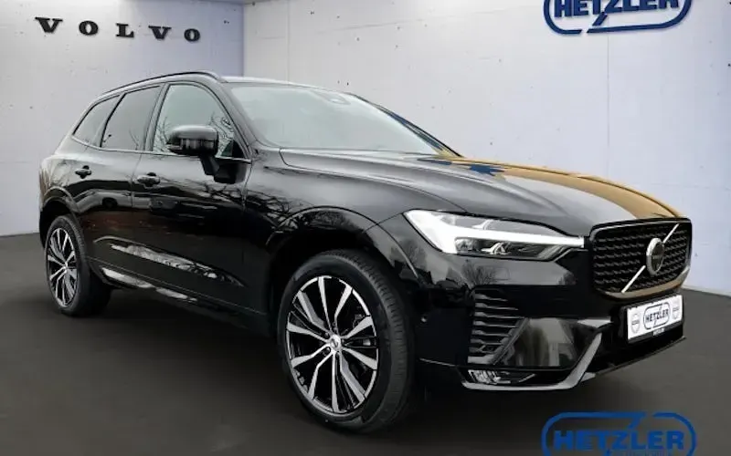 Gebraucht Volvo XC60 Plus 250 PS (183 kW) 2025 Onyx black / metallic SUV