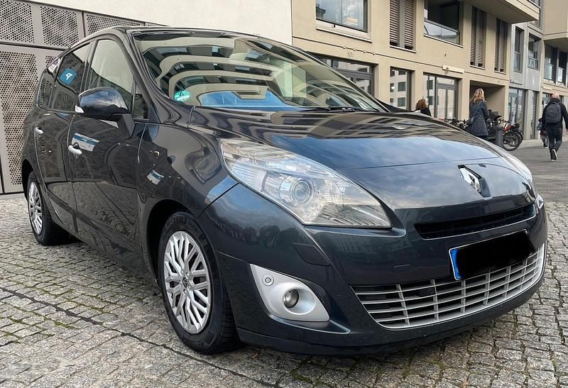 Schwarz Gebraucht 2011 Renault Scénic III Van / Kleinbus | 2.900 € (Guter Preis) - Bild 1/4