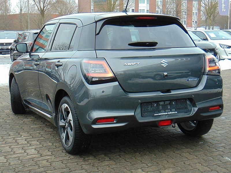 Gebraucht Suzuki Swift Comfort+ 83 PS (61 kW) 2025 Grau Kleinwagen