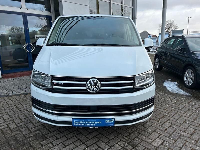 Gebraucht VW Multivan Highline 199 PS (146 kW) 2019 Weiß Van
