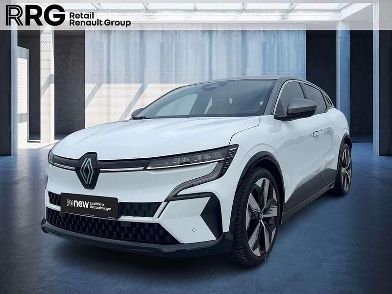 Weiß Gebraucht 2022 Renault Megane E-Tech Techno Limousine | 23.990 € (Guter Preis) - Bild 1/3