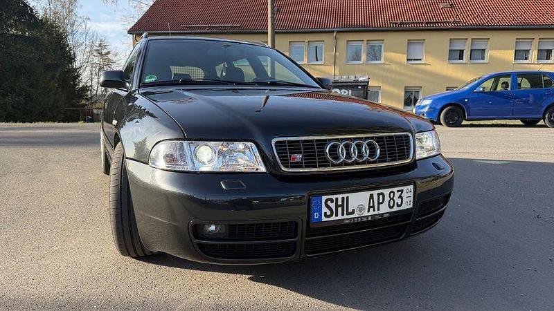 Gebraucht Audi S4 Sport 265 PS (194 kW) 1999 Grau Kombi