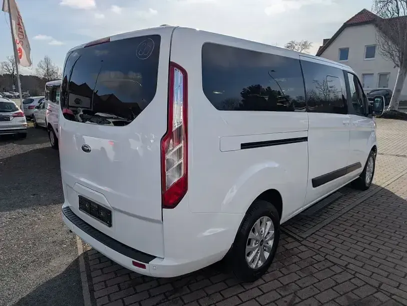Gebraucht Ford Tourneo Custom 2020 Weiss Van