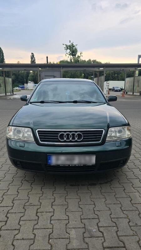 Grün Gebraucht 1999 Audi A6 Limousine | 3.000 € (Fairer Preis) - Bild 1/4