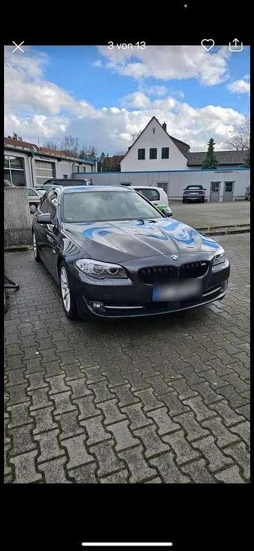 Gebraucht BMW 530 Sport Line 245 PS (180 kW) 2011 Kombi