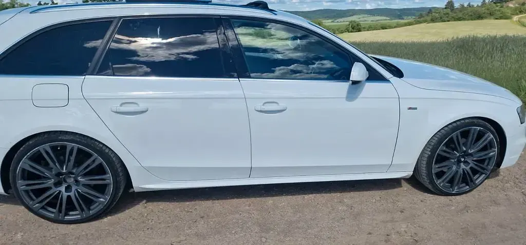 Gebraucht Audi A4 Performance 190 PS (139 kW) 2015 Weiß Kombi