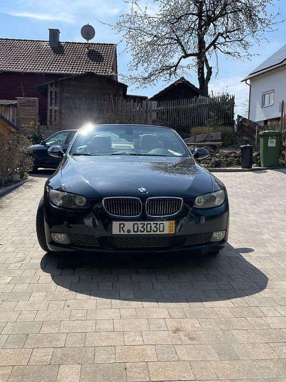 Gebraucht BMW 335 Cabriolet Performance 306 PS (225 kW) 2008 Schwarz Cabrio