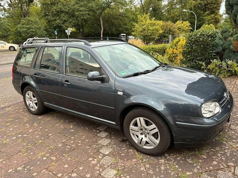 Grau Gebraucht 2002 VW Golf IV Highline Kombi | 1.300 € (Superpreis) - Bild 1/4