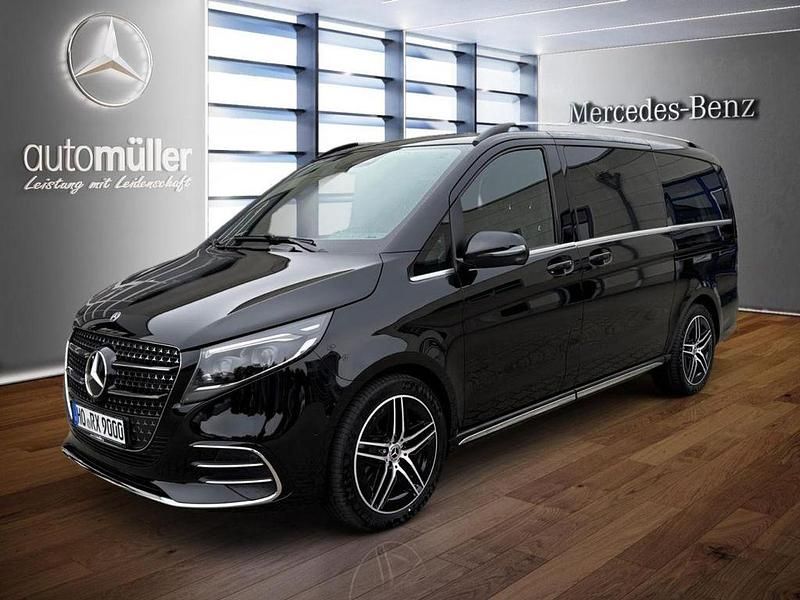Schwarz Gebraucht 2025 Mercedes V300 AMG Van / Kleinbus | 97.950 € - Bild 1/4