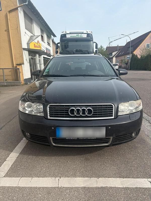 Second-hand Audi A4 163 CP (119 kW) 2002 Negru Break