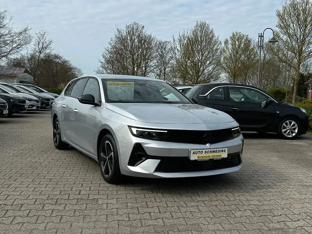 Gebraucht Opel Astra 110 PS (80 kW) 2025 Silber Kleinwagen