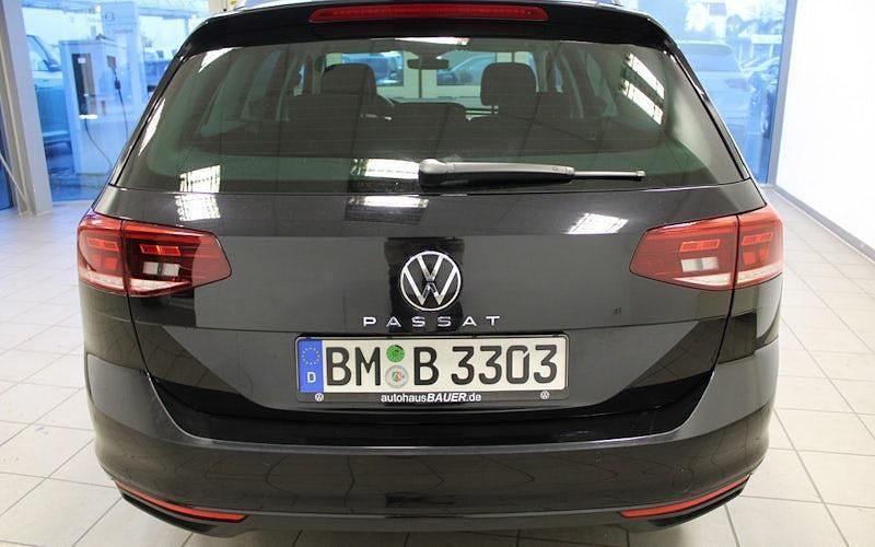 Gebraucht VW Passat Business 150 PS (110 kW) 2020 Deep black perleffekt (metallic) Kombi