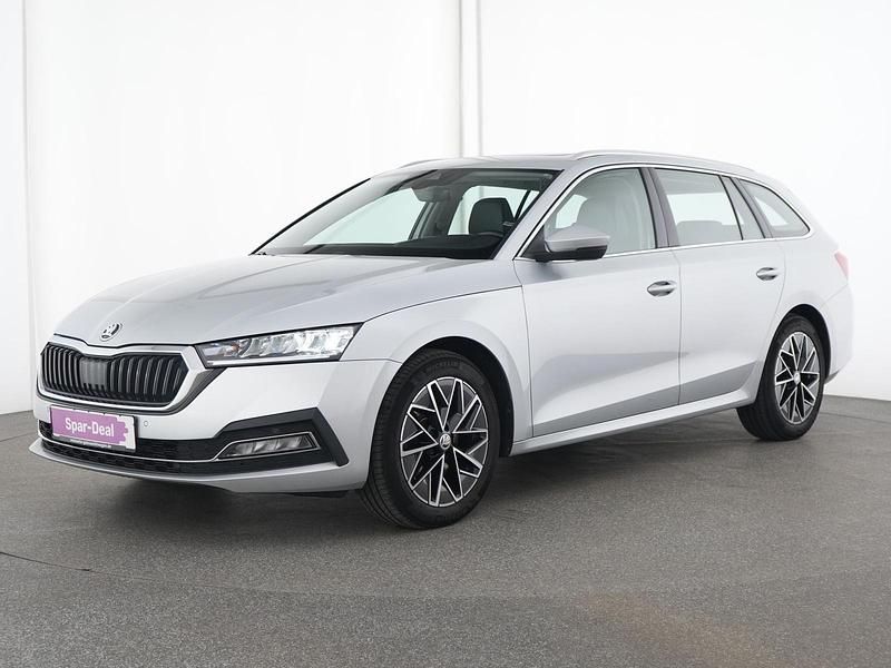 Brilliant silber Gebraucht 2022 Skoda Octavia Style Kombi | 22.448 € (Fairer Preis) - Bild 1/4