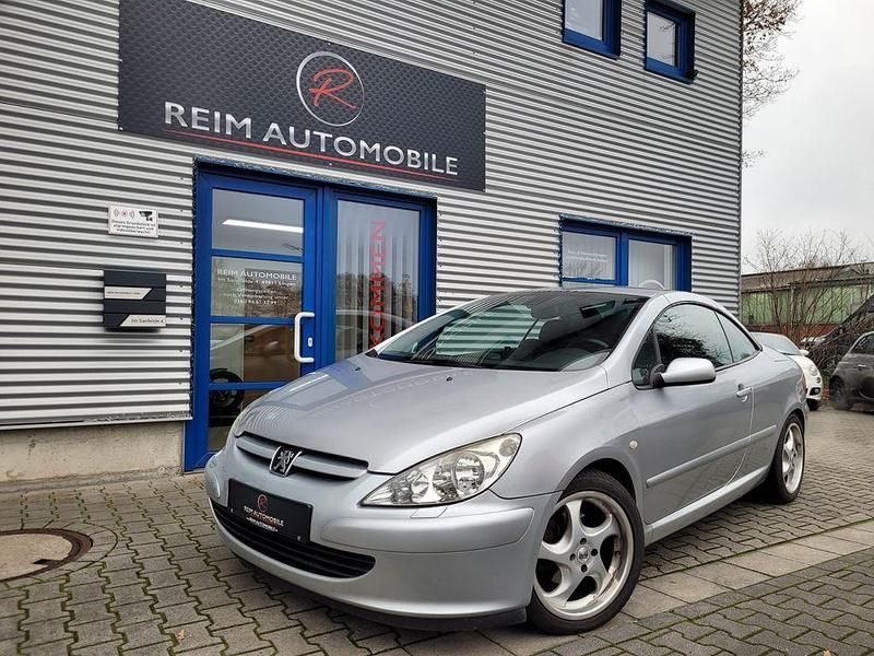 Grau Gebraucht 2004 Peugeot 307 CC Basis Cabrio | 2.250 € (Fairer Preis) - Bild 1/4