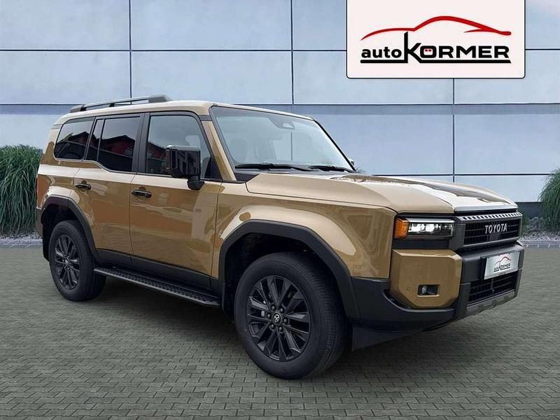 Sand metallic Neu 2025 Toyota Land Cruiser TEC-Edition SUV | 90.895 € (Guter Preis) - Bild 1/4