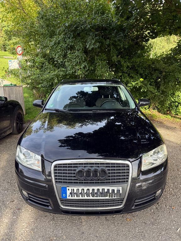 Schwarz Gebraucht 2007 Audi A3 Sportback Limousine | 3.000 € (Guter Preis) - Bild 1/4