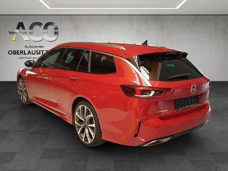 Gebraucht Opel Insignia 230 PS (169 kW) 2021 Chili rot/kardio rot Kombi