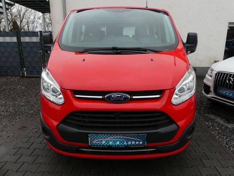 Gebraucht Ford Transit Custom Trend 105 PS (77 kW) 2016 Rot Van / Kleinbus