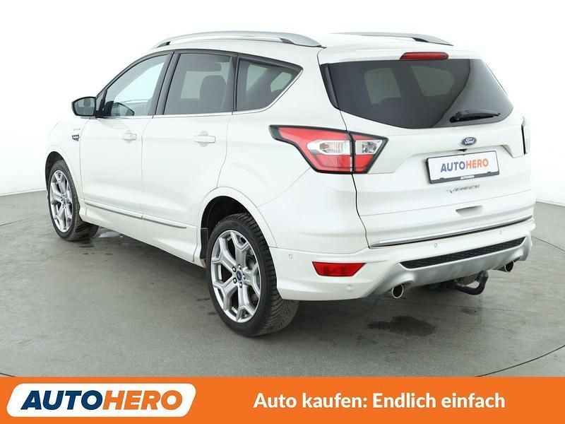 Gebraucht Ford Kuga Vignale 179 PS (131 kW) 2017 White platinum SUV
