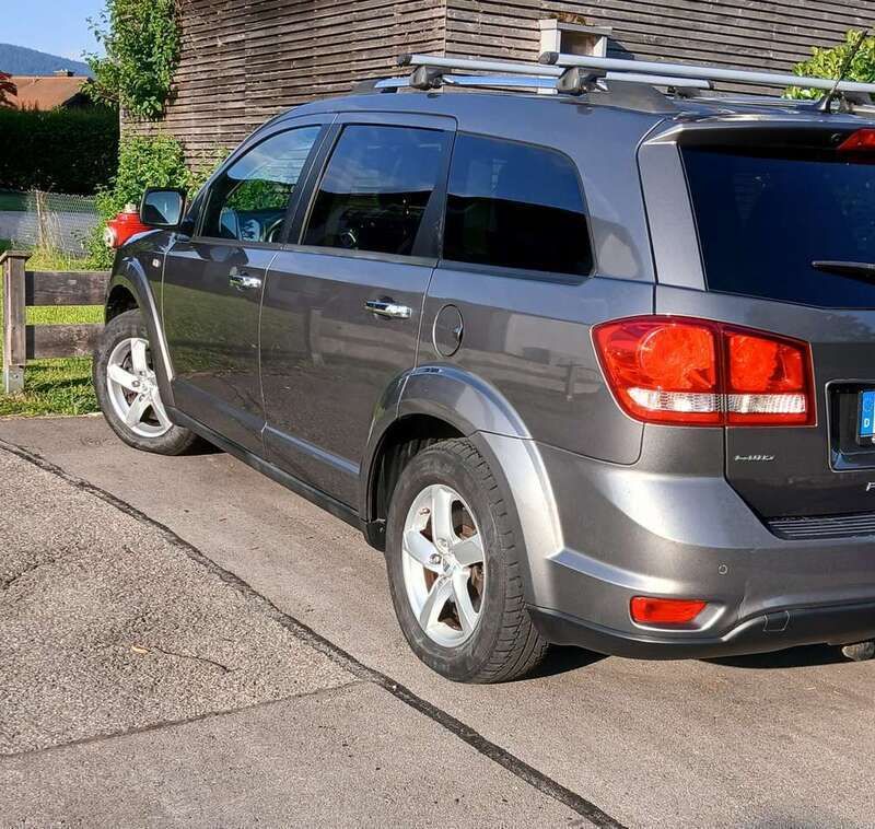 Gebraucht 2013 Fiat Freemont Lounge SUV | 10.500 € (Fairer Preis) - Bild 1/4