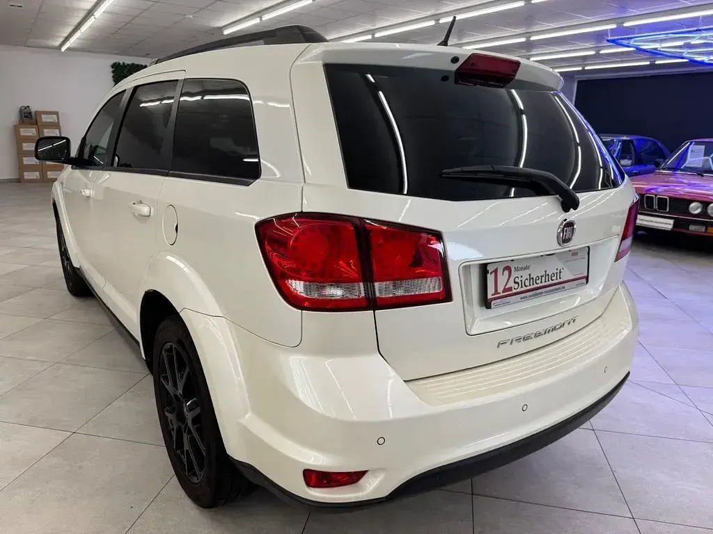 Gebraucht Fiat Freemont Black Code 170 PS (125 kW) 2014 Weiß SUV