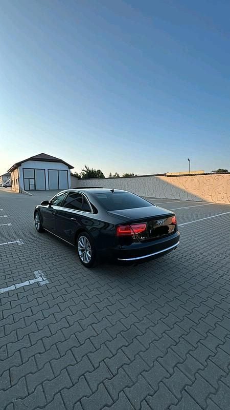 Gebraucht Audi A8L 372 PS (273 kW) 2011 Schwarz Limousine