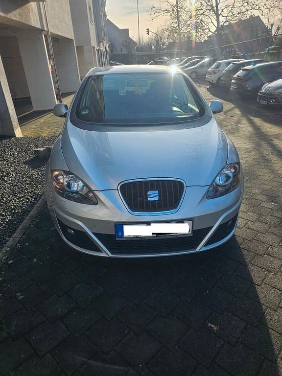 Gebraucht Seat Altea Style 125 PS (91 kW) 2014 Grau Van / Kleinbus