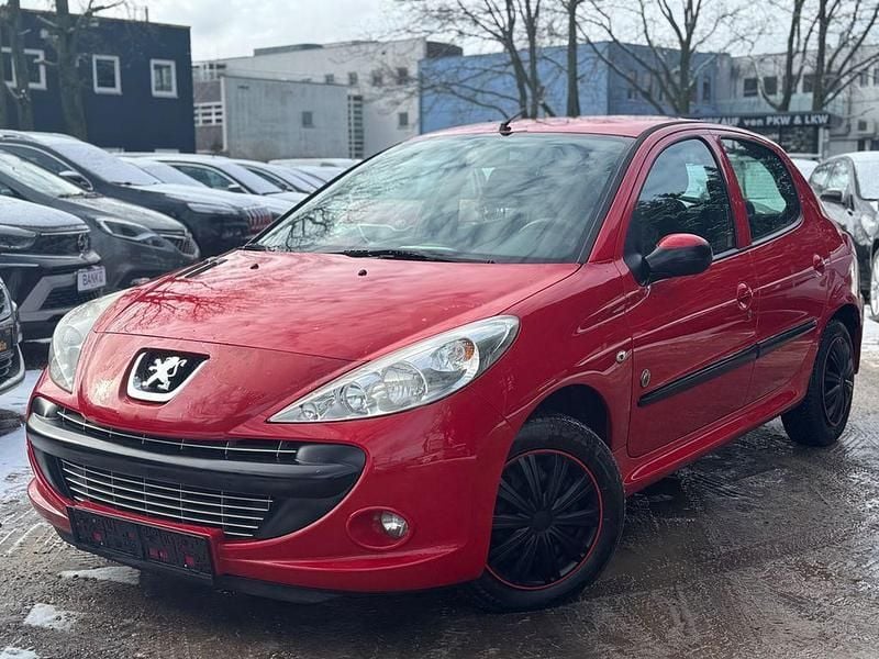 Gebraucht Peugeot 206 73 PS (53 kW) 2012 Rot Limousine