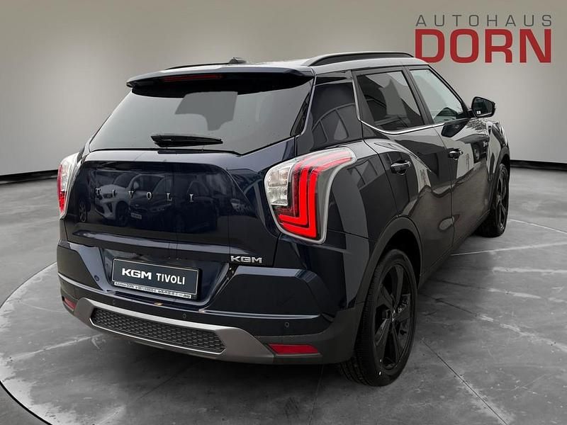 Neu SsangYong Tivoli 163 PS (119 kW) 2025 Blau SUV