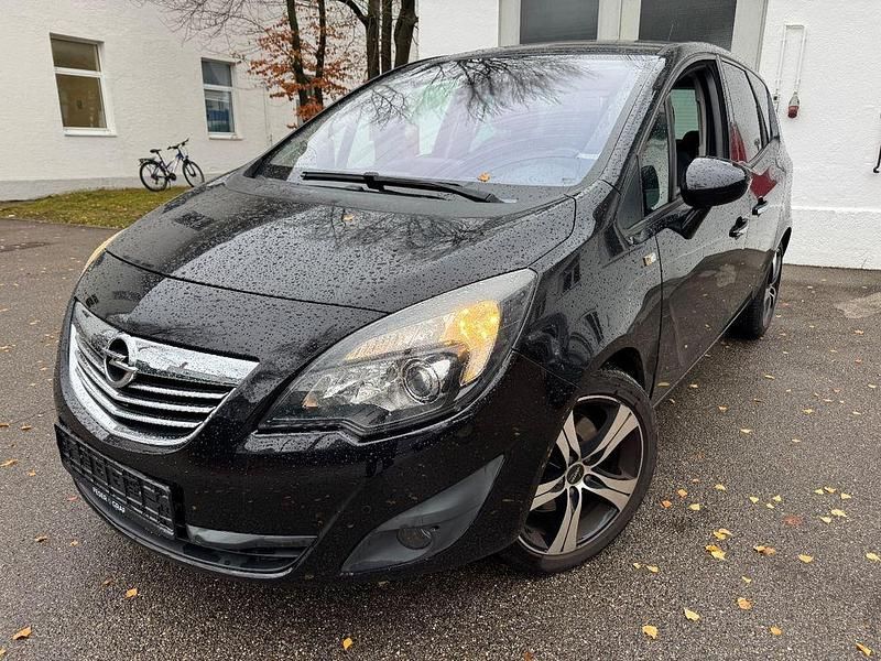 Schwarz Gebraucht 2011 Opel Meriva Innovation Van / Kleinbus | 3.990 € (Guter Preis) - Bild 1/4