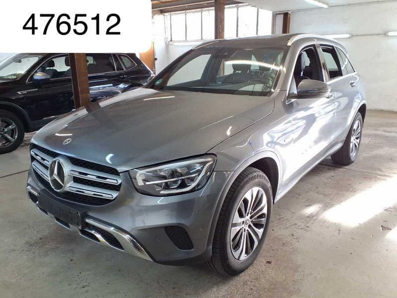 Selenitgrau (metallic) Gebraucht 2021 Mercedes GLC300e AMG SUV | 33.950 € (Guter Preis) - Bild 1/4