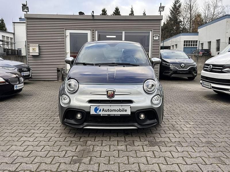 Gebraucht Abarth 695 Rivale 175th Anniversary 179 PS (131 kW) 2018 Colore esterno (blu riva 682b Kleinwagen
