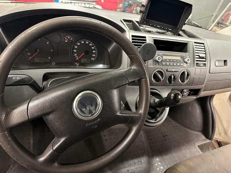 Gebraucht VW Transporter 114 PS (83 kW) 2007 Weiß Van