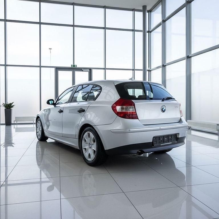 Gebraucht BMW 116 116 PS (85 kW) 2005 Grau Kleinwagen