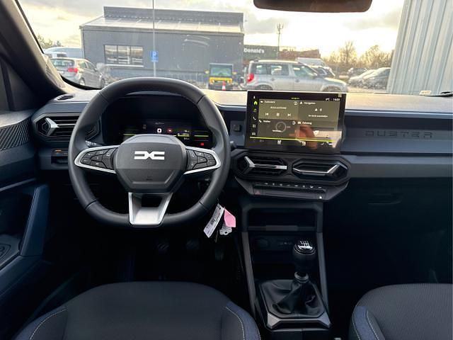 Grün metallic grün metallic Neu 2025 Dacia Duster Expression SUV | 23.704 € (Fairer Preis) - Bild 1/1