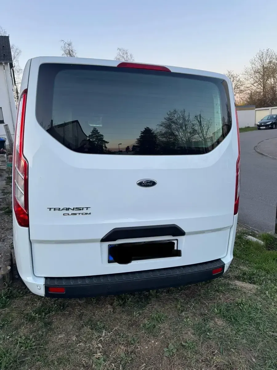 Gebraucht Ford Transit Custom 105 PS (77 kW) 2019 Weiß Van