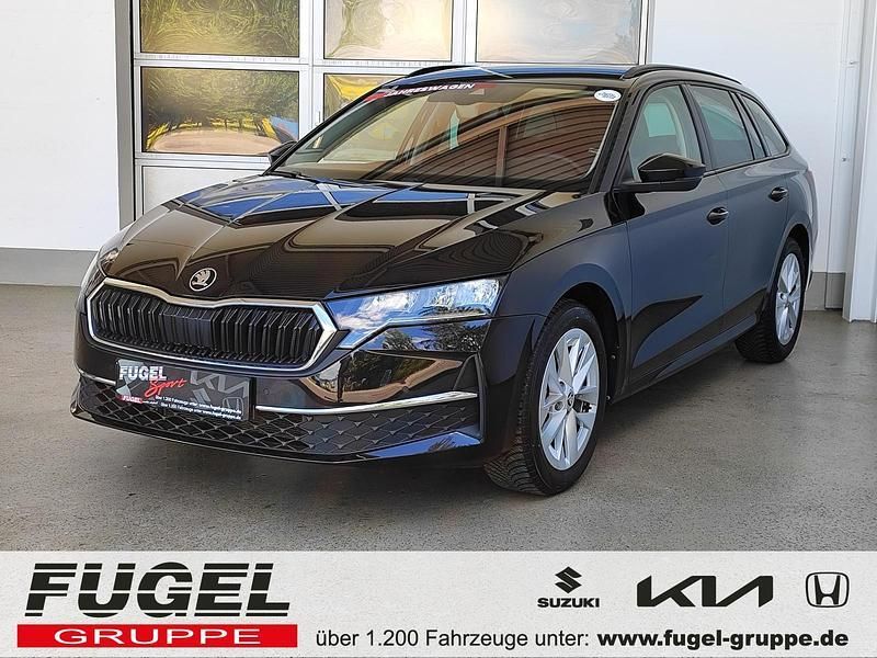 Schwarzmagic perleffekt Gebraucht 2024 Skoda Octavia Kombi | 28.969 € (Superpreis) - Bild 1/4