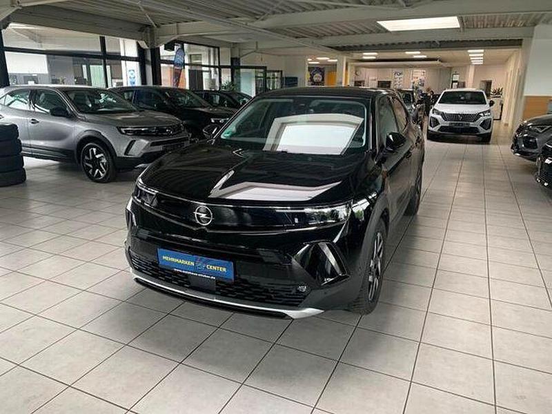 Karbon schwarz/schwarz (metallic) Gebraucht 2023 Opel Mokka Elegance SUV | 21.479 € (Fairer Preis) - Bild 1/4