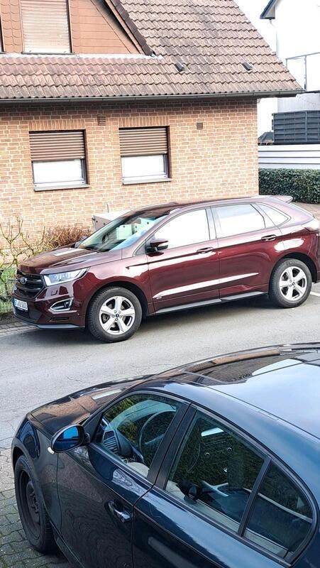Rot Gebraucht 2018 Ford Edge SUV | 20.999 € (Superpreis) - Bild 1/4