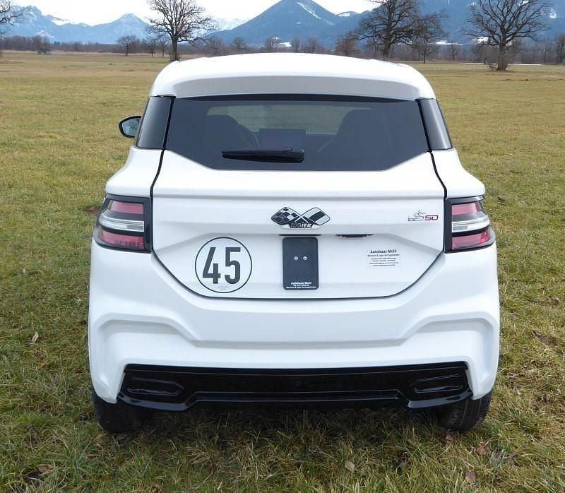 Neu Ligier JS50 2026 Weiß Kleinwagen