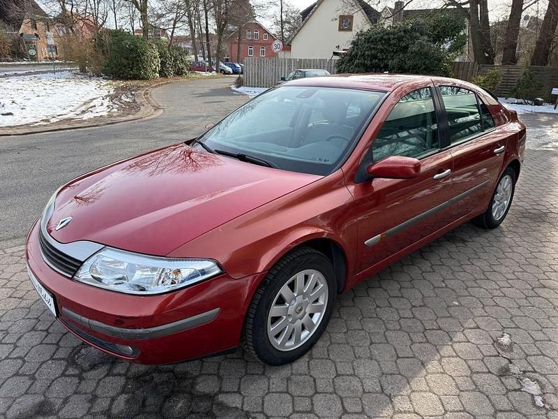 Gebraucht Renault Laguna II Privilege 120 PS (88 kW) 2001 Rot Limousine