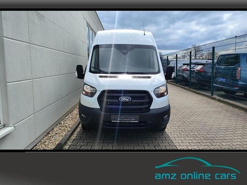 Neu Ford Transit Trend 165 PS (121 kW) 2025 Weiß Limousine
