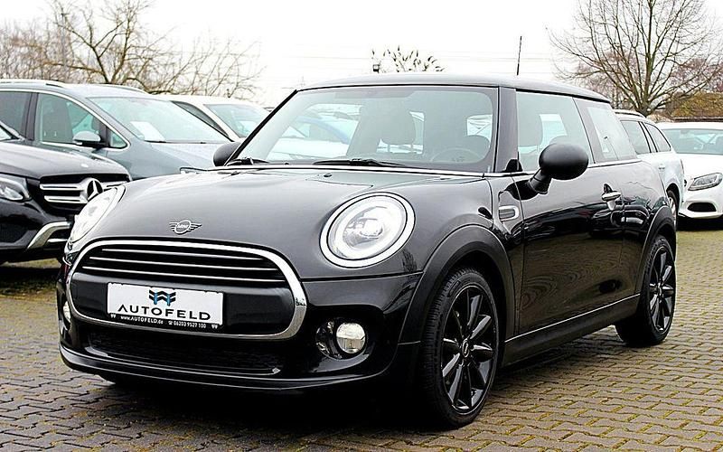 Schwarz Gebraucht 2018 Mini One D Kleinwagen | 10.950 € (Fairer Preis) - Bild 1/4