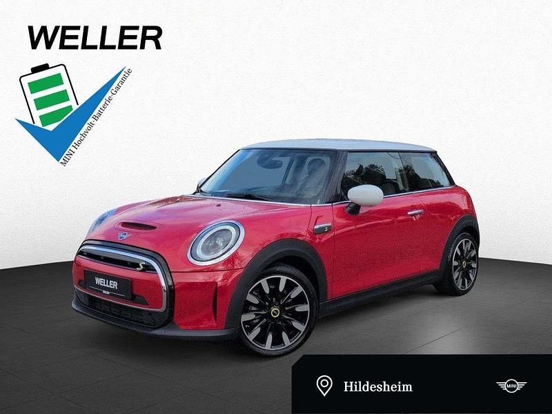 Chili red (rot) Gebraucht 2022 Mini Cooper SE Classic Kleinwagen | 16.750 € (Fairer Preis) - Bild 1/3